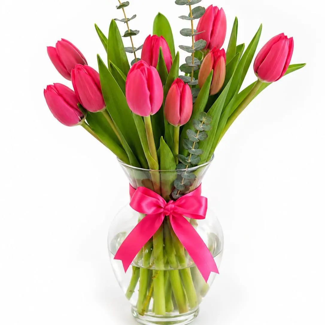 Florero de 10 tulipanes