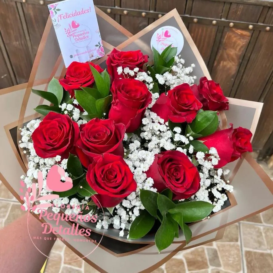 Ignacia - Ramo de 10 rosas