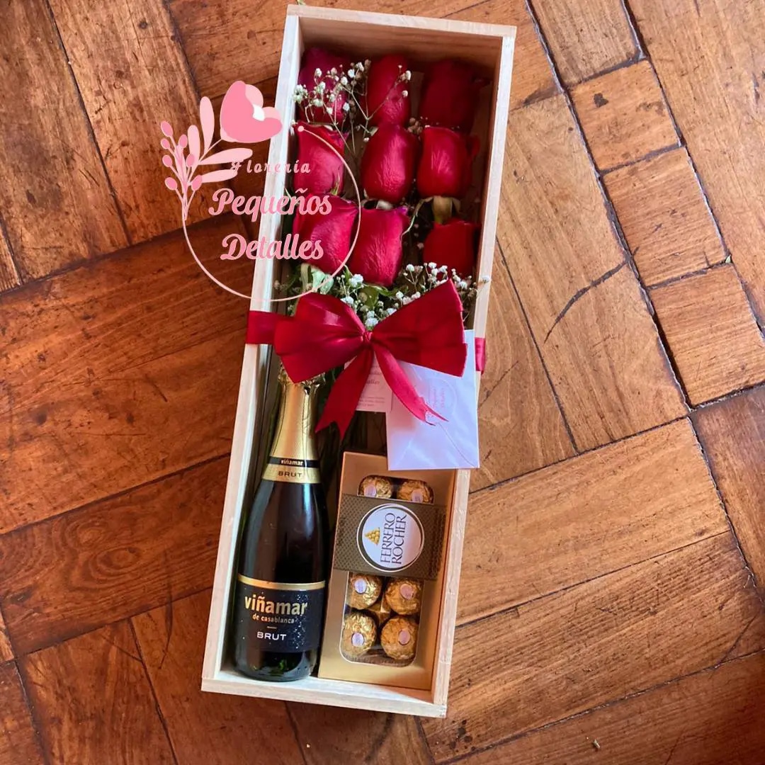 PequeBox “Amor y Brindis”